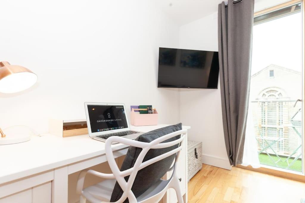 Oxfordshire Living - The Tolkien Apartment - Oxford Bagian luar foto
