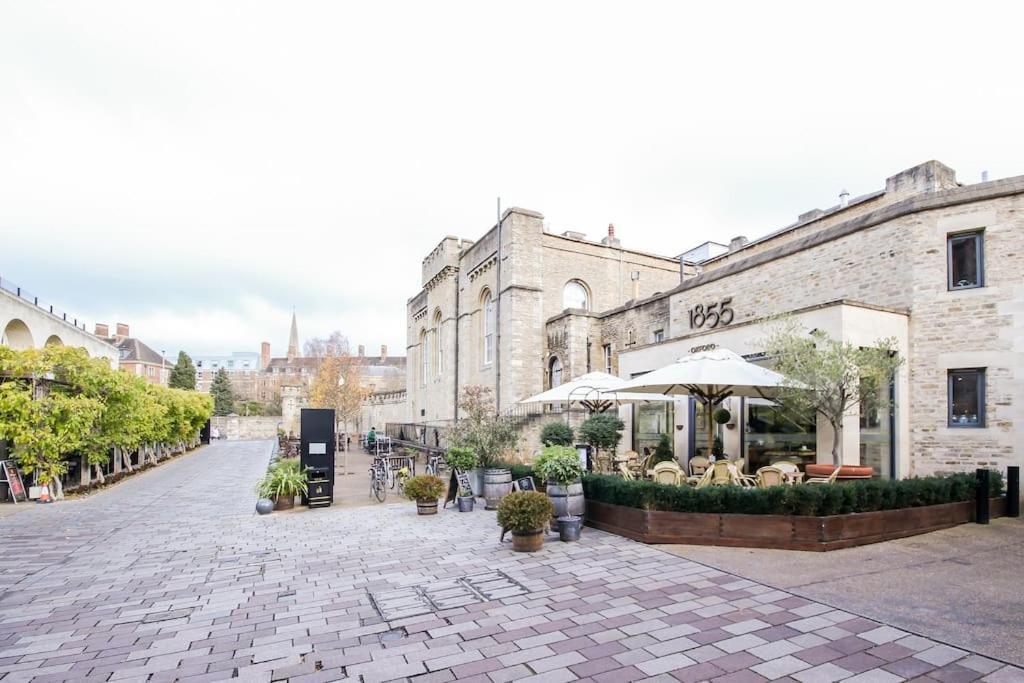 Oxfordshire Living - The Tolkien Apartment - Oxford Bagian luar foto
